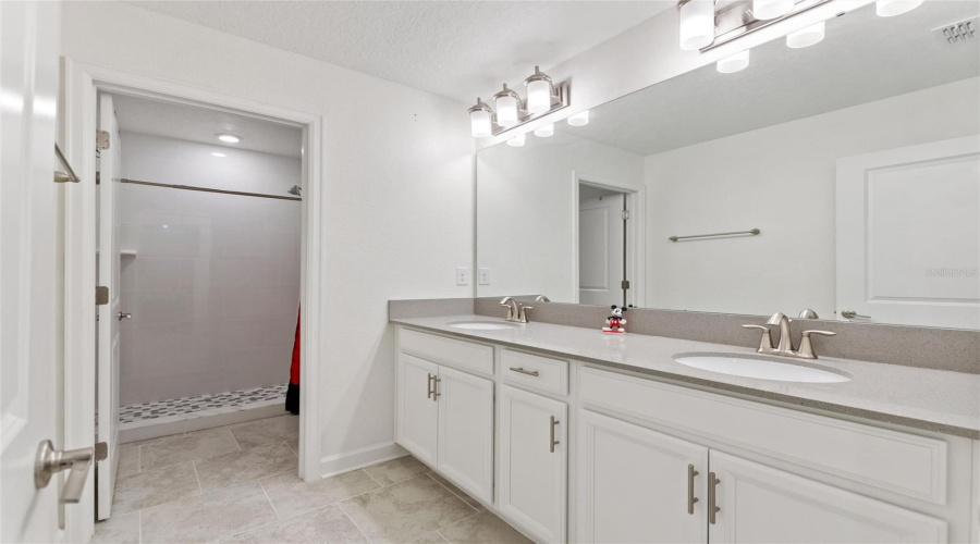 CHAMPIONS GATE, Florida 33896, 5 Bedrooms Bedrooms, ,4 BathroomsBathrooms,Residential,For Sale,OLYMPIC CLUB,0,MFRS5153490