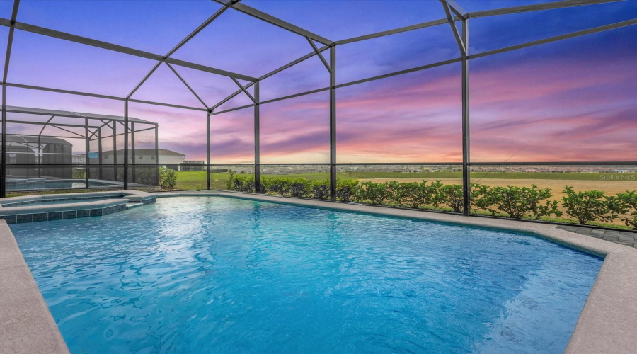 DAVENPORT, Florida 33897, 7 Bedrooms Bedrooms, ,5 BathroomsBathrooms,Residential,For Sale,SUMMER,0,MFRO6425539
