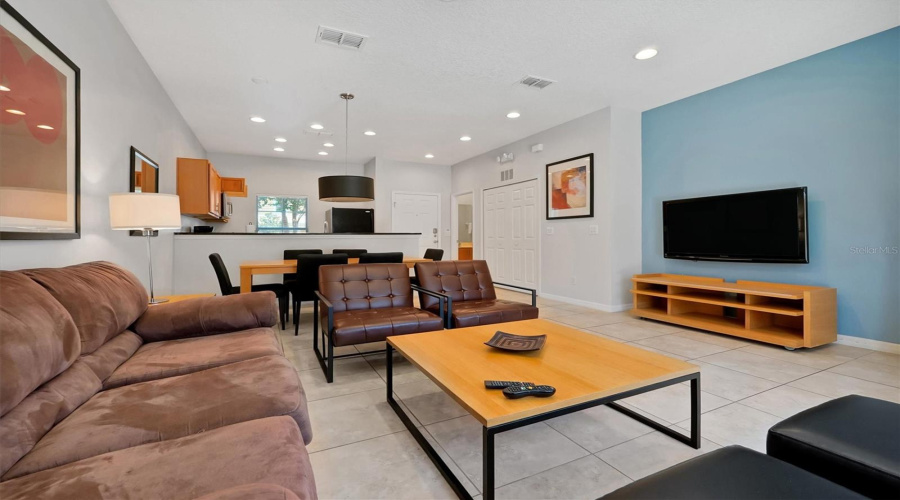 KISSIMMEE, Florida 34747, 2 Bedrooms Bedrooms, ,2 BathroomsBathrooms,Residential,For Sale,RED GINGER,0,MFRO6422431