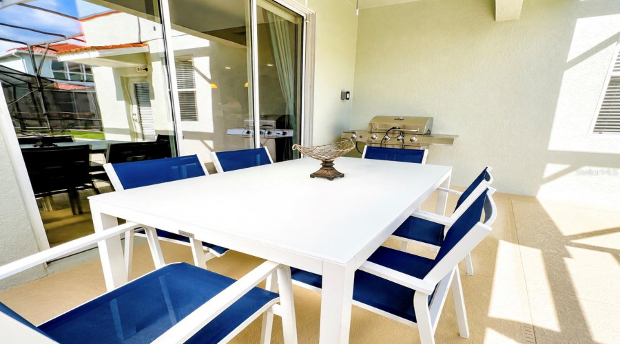 KISSIMMEE, Florida 34747, 5 Bedrooms Bedrooms, ,5 BathroomsBathrooms,Residential,For Sale,BISMARCK PALM,0,MFRO6424466