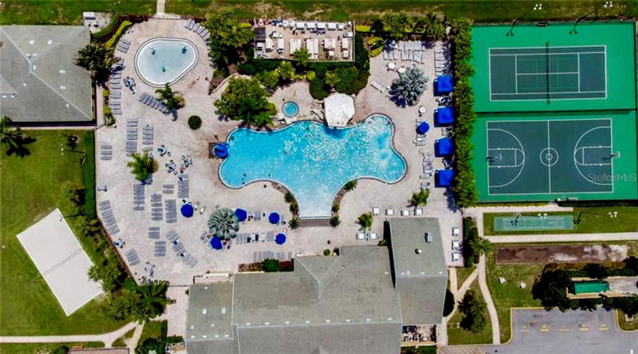 KISSIMMEE, Florida 34747, 5 Bedrooms Bedrooms, ,5 BathroomsBathrooms,Residential,For Sale,BISMARCK PALM,0,MFRO6424466