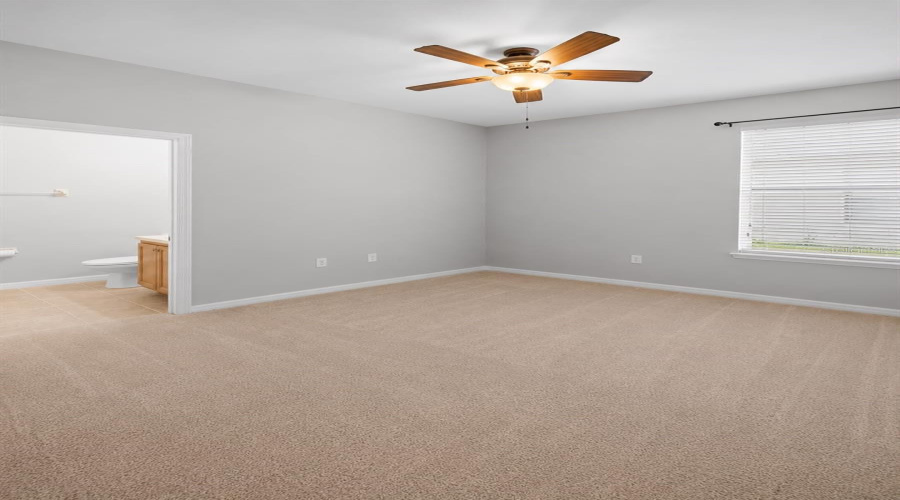 Photos edited to remove tenants belongings