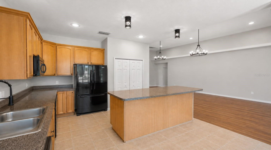 Photos edited to remove tenants belongings