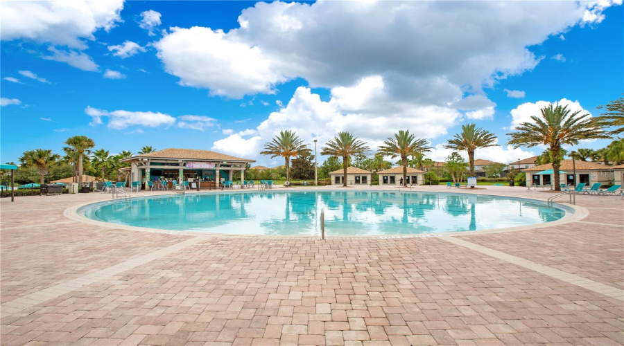 Oasis Club Pool