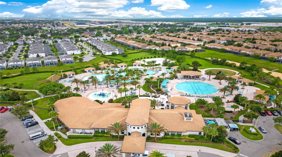 DAVENPORT, Florida 33896, 3 Bedrooms Bedrooms, ,2 BathroomsBathrooms,Residential,For Sale,ROYAL ST GEORGE,0,MFRA4697941