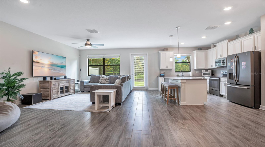 Open Layout