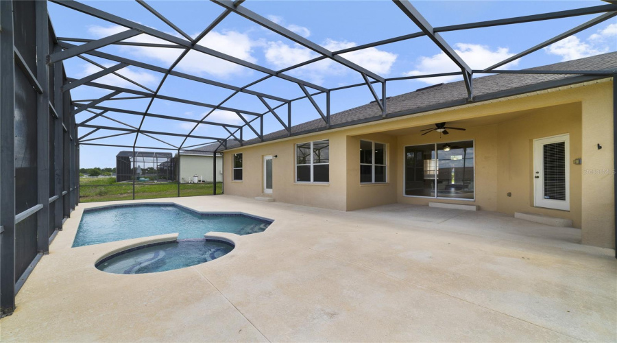 DAVENPORT, Florida 33837, 4 Bedrooms Bedrooms, ,3 BathroomsBathrooms,Residential,For Sale,WILDFLOWER,0,MFRO6425697