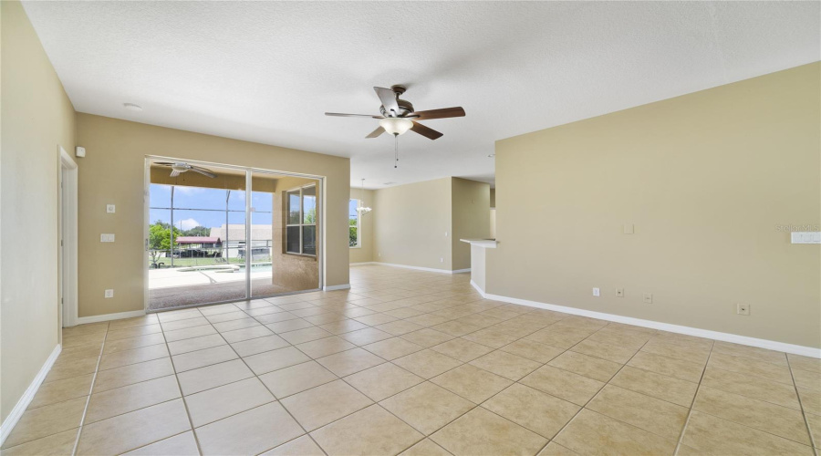DAVENPORT, Florida 33837, 4 Bedrooms Bedrooms, ,3 BathroomsBathrooms,Residential,For Sale,WILDFLOWER,0,MFRO6425697