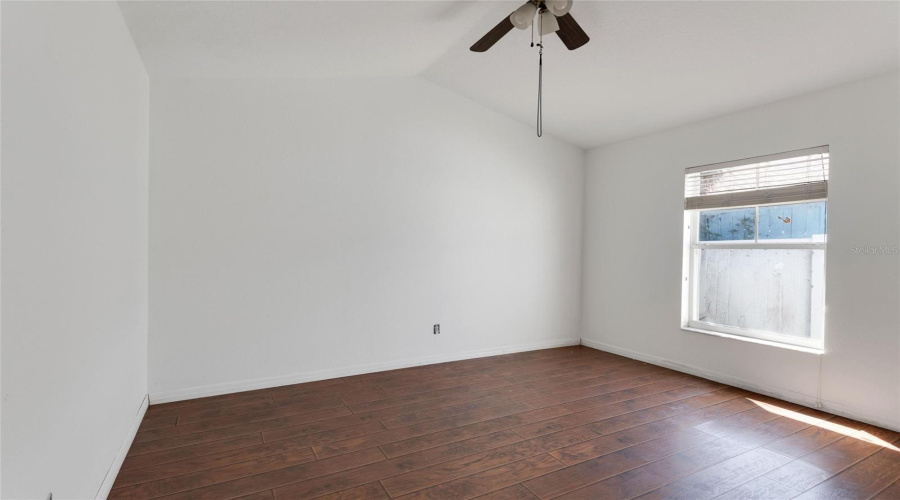 DAVENPORT, Florida 33897, 3 Bedrooms Bedrooms, ,2 BathroomsBathrooms,Residential,For Sale,BERWICK DR,0,MFRS5153846