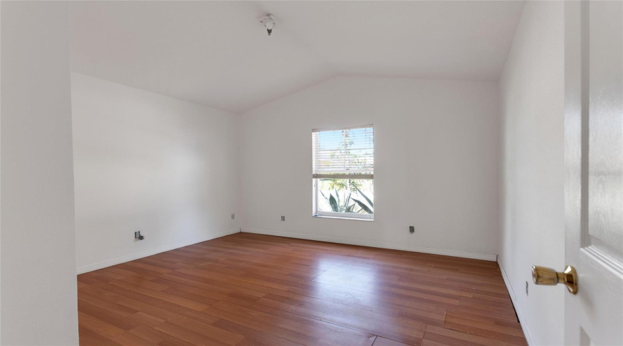 DAVENPORT, Florida 33897, 3 Bedrooms Bedrooms, ,2 BathroomsBathrooms,Residential,For Sale,BERWICK DR,0,MFRS5153846
