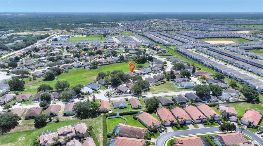 DAVENPORT, Florida 33897, 3 Bedrooms Bedrooms, ,2 BathroomsBathrooms,Residential,For Sale,BERWICK DR,0,MFRS5153846