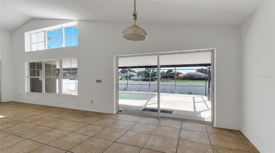 DAVENPORT, Florida 33897, 3 Bedrooms Bedrooms, ,2 BathroomsBathrooms,Residential,For Sale,BERWICK DR,0,MFRS5153846
