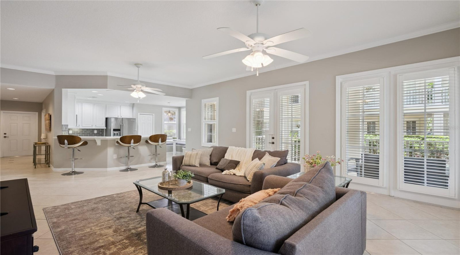 Family Room Kitchen Combo