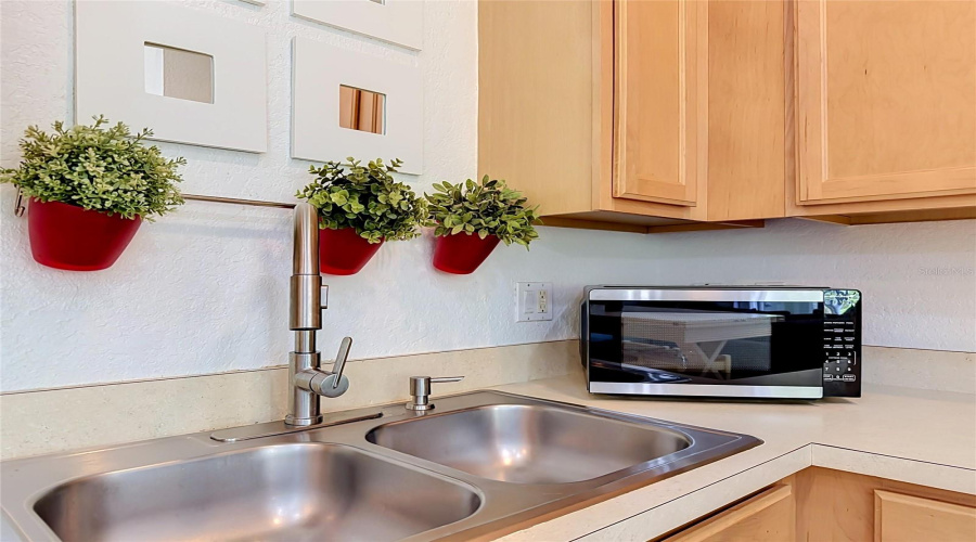 KISSIMMEE, Florida 34746, 4 Bedrooms Bedrooms, ,3 BathroomsBathrooms,Residential,For Sale,CARAVELLE,0,MFRO6425747
