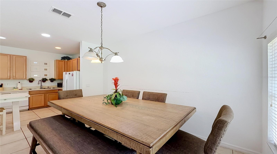 KISSIMMEE, Florida 34746, 4 Bedrooms Bedrooms, ,3 BathroomsBathrooms,Residential,For Sale,CARAVELLE,0,MFRO6425747