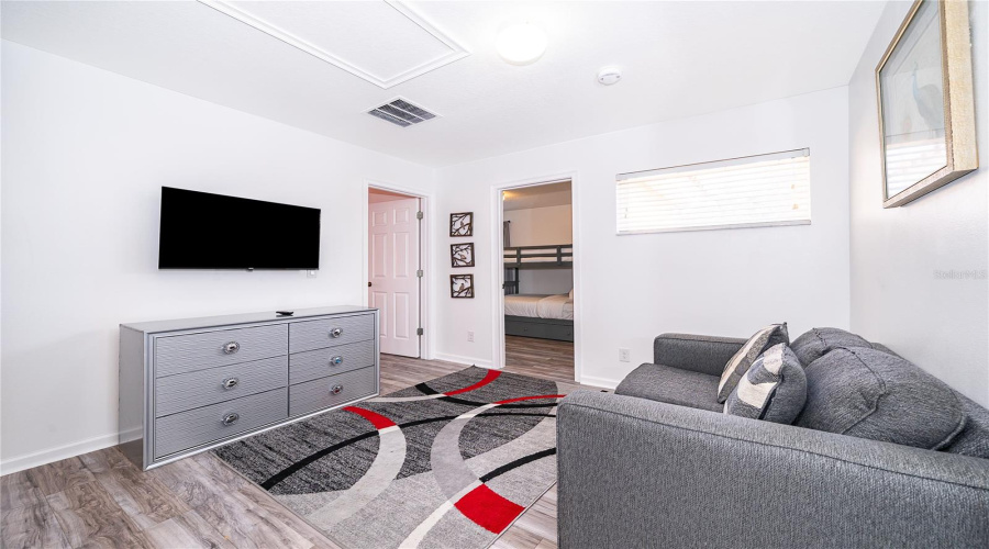 Loft 2
