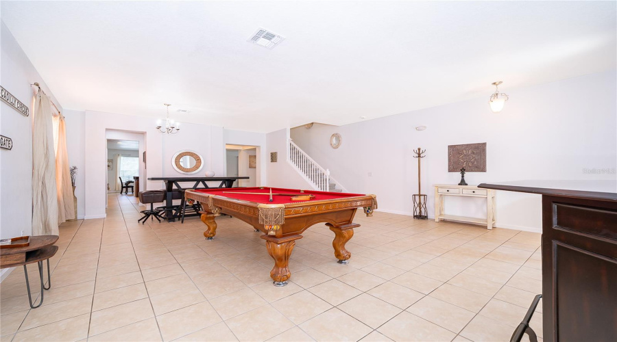 Living & Dining Room 4