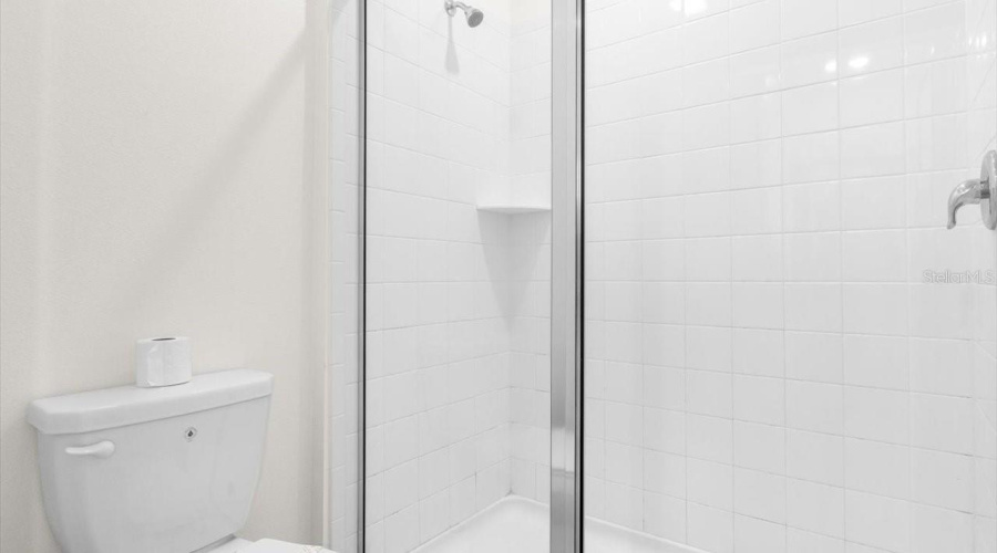 KISSIMMEE, Florida 34747, 9 Bedrooms Bedrooms, ,6 BathroomsBathrooms,Residential,For Sale,TROPICAL PALMS,0,MFRO6425706