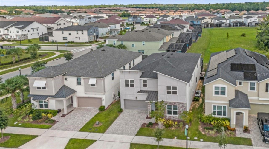 KISSIMMEE, Florida 34747, 9 Bedrooms Bedrooms, ,6 BathroomsBathrooms,Residential,For Sale,TROPICAL PALMS,0,MFRO6425706