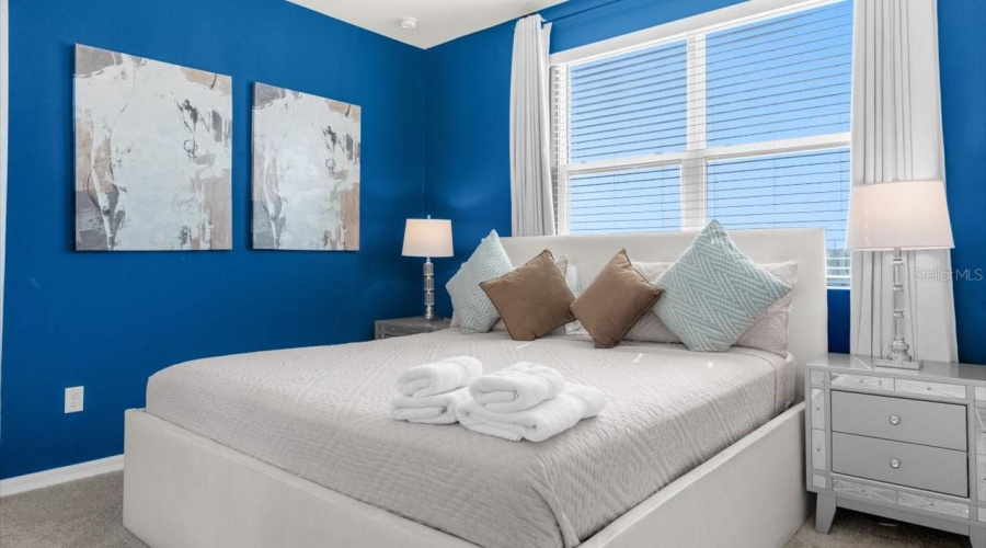 KISSIMMEE, Florida 34747, 9 Bedrooms Bedrooms, ,6 BathroomsBathrooms,Residential,For Sale,TROPICAL PALMS,0,MFRO6425706