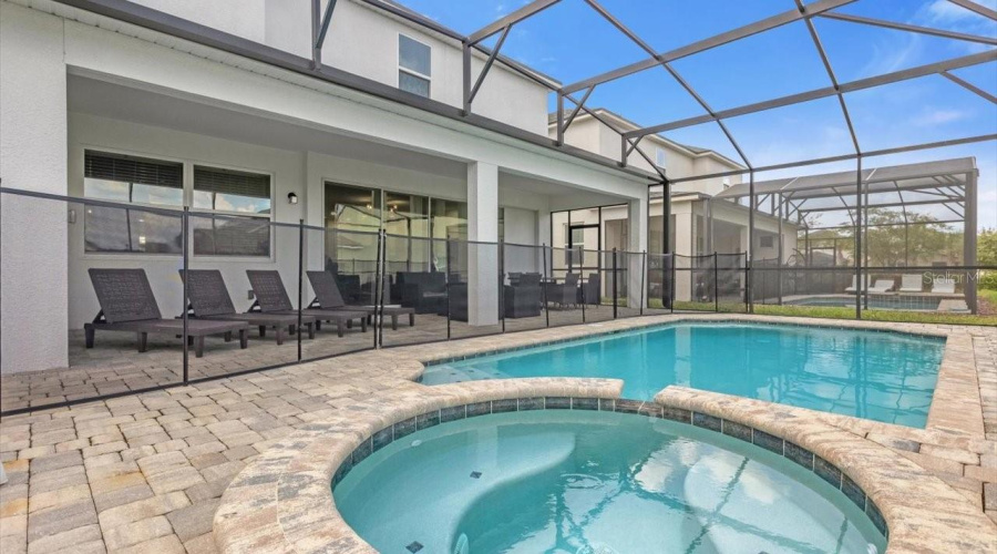KISSIMMEE, Florida 34747, 9 Bedrooms Bedrooms, ,6 BathroomsBathrooms,Residential,For Sale,TROPICAL PALMS,0,MFRO6425706