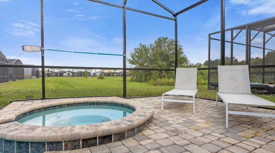 KISSIMMEE, Florida 34747, 9 Bedrooms Bedrooms, ,6 BathroomsBathrooms,Residential,For Sale,TROPICAL PALMS,0,MFRO6425706