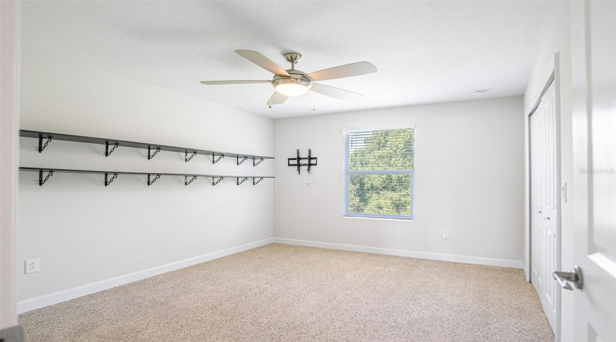 DAVENPORT, Florida 33837, 6 Bedrooms Bedrooms, ,4 BathroomsBathrooms,Residential,For Sale,BRUNSWICK,0,MFRS5153137