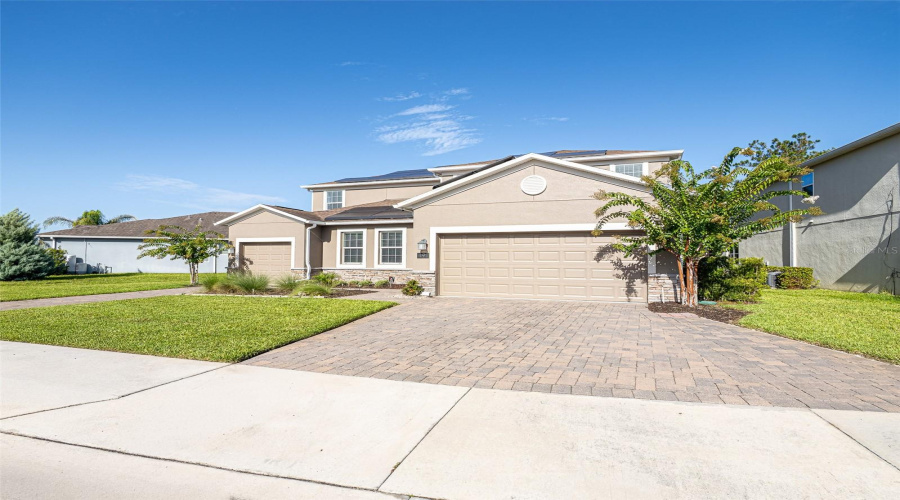 Davenport, Florida 33837, 6 Bedrooms Bedrooms, ,4 Bathroomsbathrooms,Residential,For Sale,Brunswick,0,Mfrs5153137