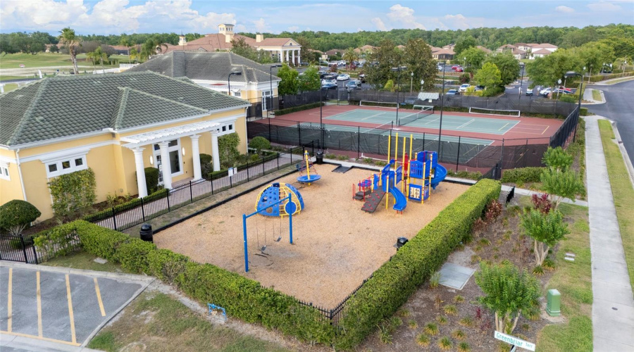 Davenport, Florida 33837, 6 Bedrooms Bedrooms, ,4 Bathroomsbathrooms,Residential,For Sale,Brunswick,0,Mfrs5153137