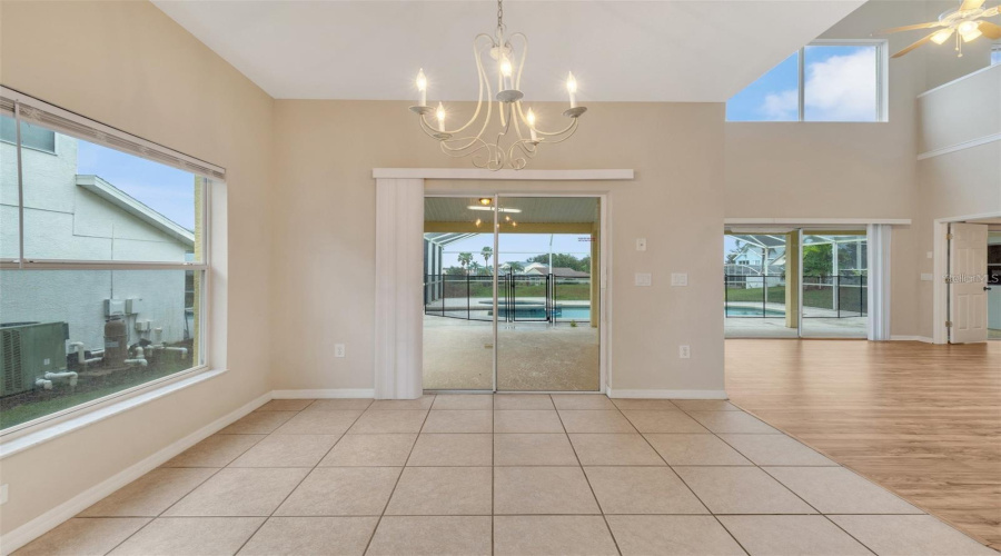 DAVENPORT, Florida 33896, 5 Bedrooms Bedrooms, ,4 BathroomsBathrooms,Residential,For Sale,WINDSOR,0,MFRO6424888