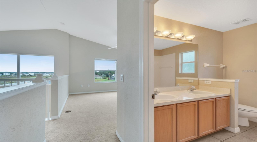 DAVENPORT, Florida 33896, 5 Bedrooms Bedrooms, ,4 BathroomsBathrooms,Residential,For Sale,WINDSOR,0,MFRO6424888