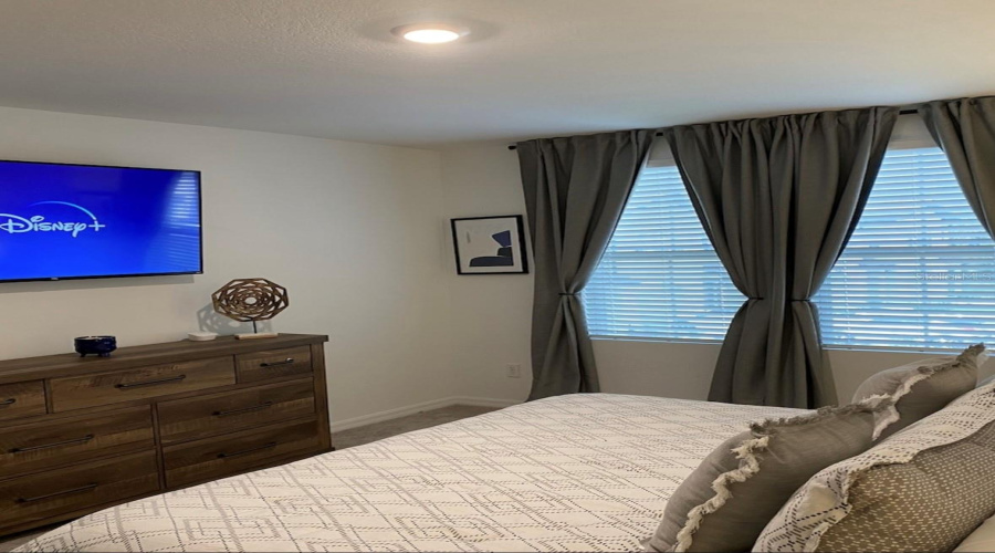 DAVENPORT, Florida 33896, 3 Bedrooms Bedrooms, ,2 BathroomsBathrooms,Residential,For Sale,DISCOVERY,0,MFRS5153869