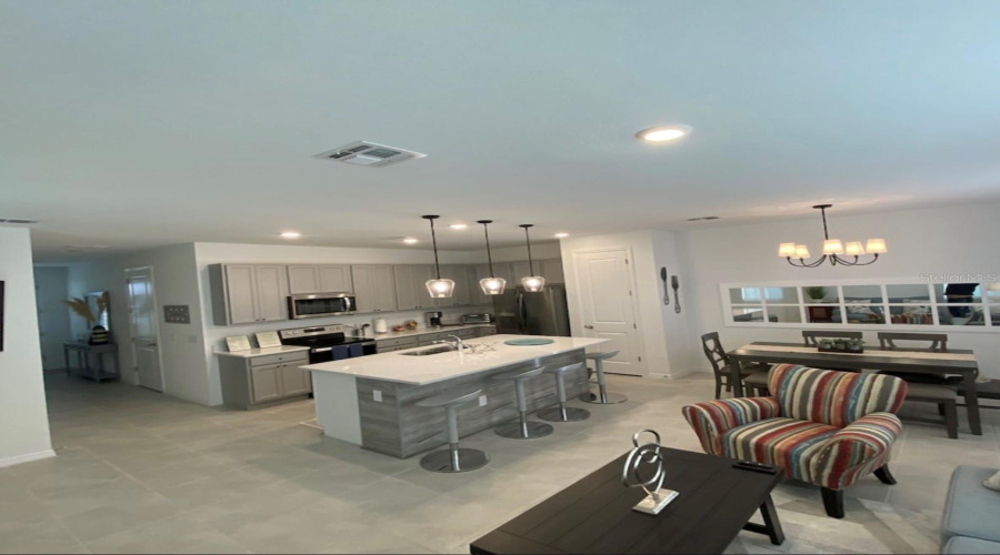DAVENPORT, Florida 33896, 3 Bedrooms Bedrooms, ,2 BathroomsBathrooms,Residential,For Sale,DISCOVERY,0,MFRS5153869