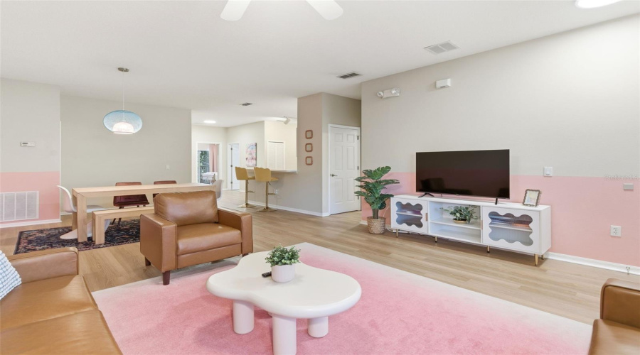 KISSIMMEE, Florida 34747, 3 Bedrooms Bedrooms, ,2 BathroomsBathrooms,Residential,For Sale,SUN LAKE,0,MFRO6425761