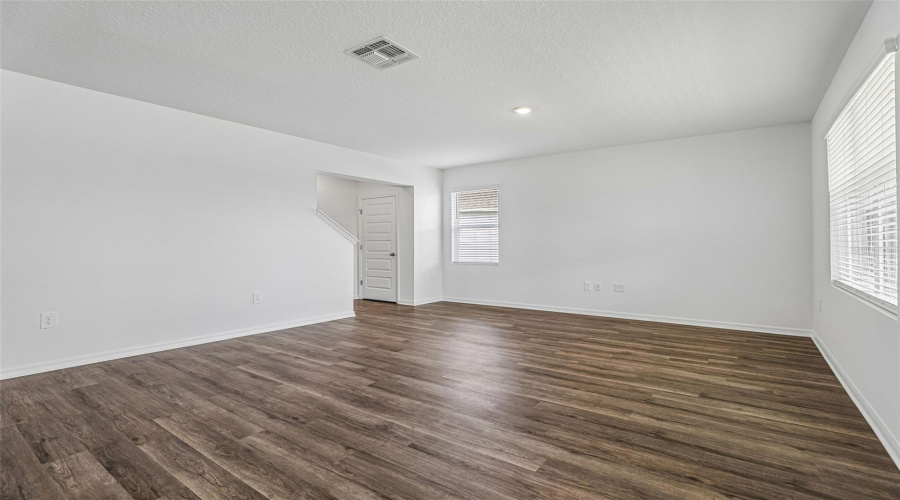 DAVENPORT, Florida 33837, 4 Bedrooms Bedrooms, ,3 BathroomsBathrooms,Residential,For Sale,LIMEKLIN FALLS,0,MFRO6425765