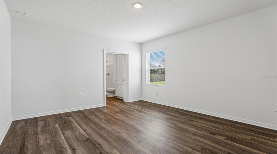 DAVENPORT, Florida 33837, 4 Bedrooms Bedrooms, ,3 BathroomsBathrooms,Residential,For Sale,LIMEKLIN FALLS,0,MFRO6425765