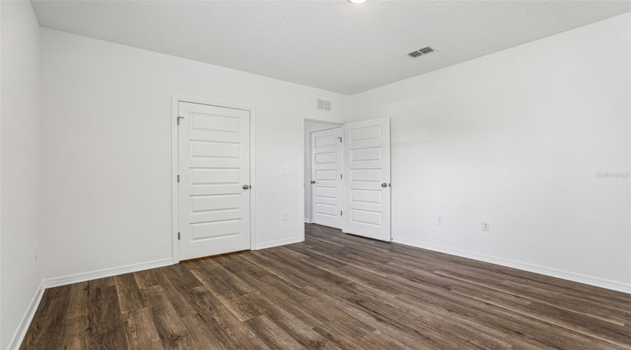 DAVENPORT, Florida 33837, 4 Bedrooms Bedrooms, ,3 BathroomsBathrooms,Residential,For Sale,LIMEKLIN FALLS,0,MFRO6425765