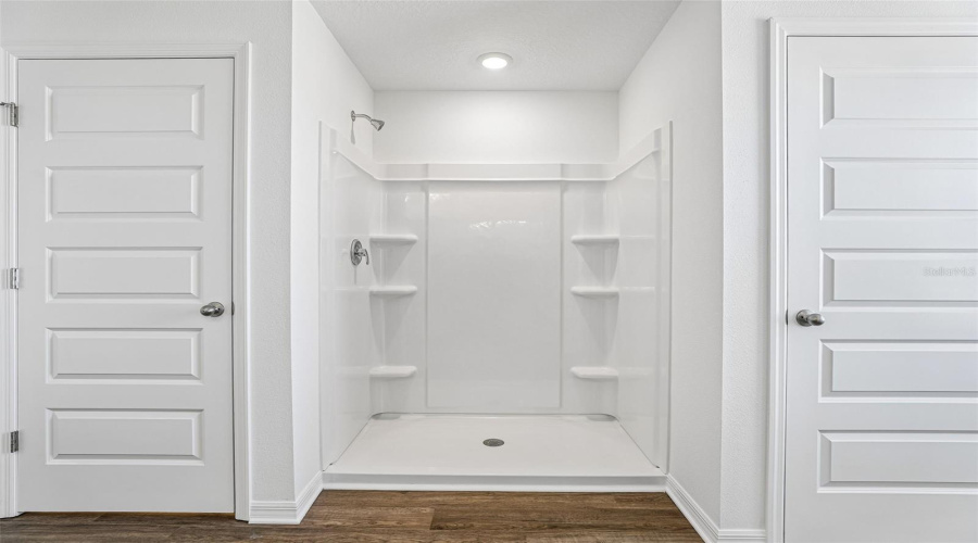 DAVENPORT, Florida 33837, 4 Bedrooms Bedrooms, ,3 BathroomsBathrooms,Residential,For Sale,LIMEKLIN FALLS,0,MFRO6425765