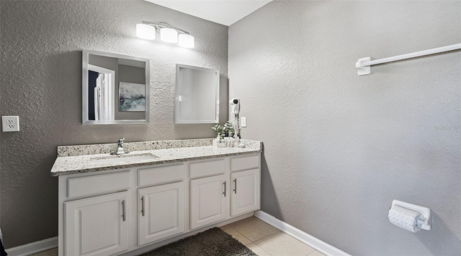 KISSIMMEE, Florida 34747, 3 Bedrooms Bedrooms, ,3 BathroomsBathrooms,Residential,For Sale,MANESHAW,0,MFRO6421480