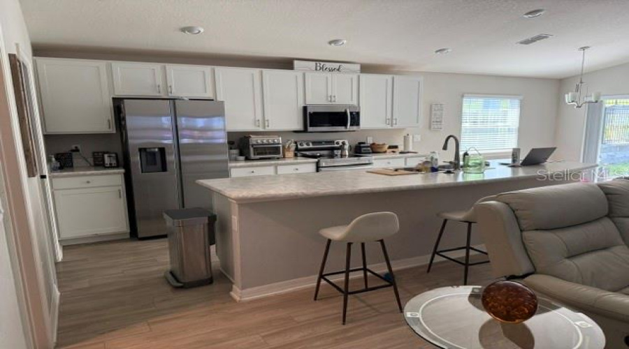 DAVENPORT, Florida 33837, 4 Bedrooms Bedrooms, ,2 BathroomsBathrooms,Residential,For Sale,FLEUR,0,MFRO6422872