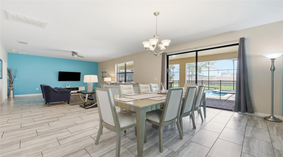 DAVENPORT, Florida 33896, 5 Bedrooms Bedrooms, ,4 BathroomsBathrooms,Residential,For Sale,ROLLING FAIRWAY,0,MFRO6425069