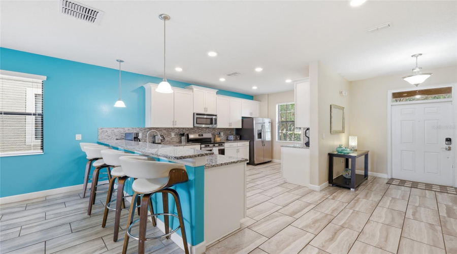DAVENPORT, Florida 33896, 5 Bedrooms Bedrooms, ,4 BathroomsBathrooms,Residential,For Sale,ROLLING FAIRWAY,0,MFRO6425069