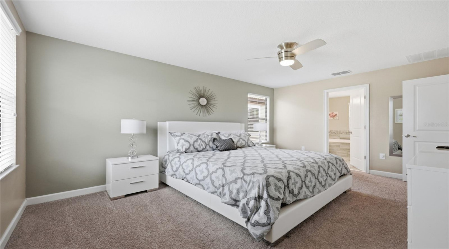 DAVENPORT, Florida 33896, 5 Bedrooms Bedrooms, ,4 BathroomsBathrooms,Residential,For Sale,ROLLING FAIRWAY,0,MFRO6425069