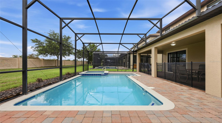 DAVENPORT, Florida 33896, 5 Bedrooms Bedrooms, ,4 BathroomsBathrooms,Residential,For Sale,ROLLING FAIRWAY,0,MFRO6425069