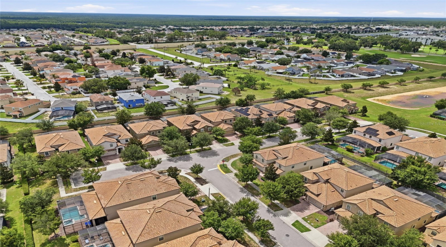 DAVENPORT, Florida 33896, 5 Bedrooms Bedrooms, ,4 BathroomsBathrooms,Residential,For Sale,ROLLING FAIRWAY,0,MFRO6425069