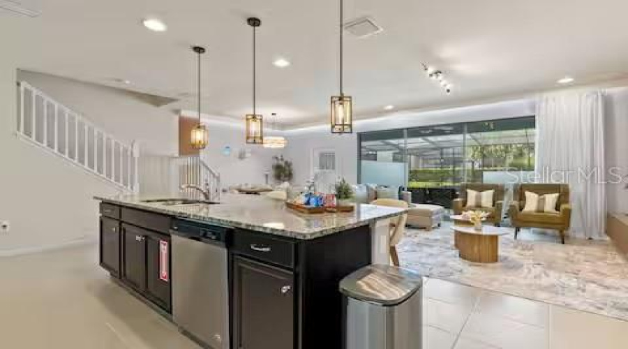 KISSIMMEE, Florida 34747, 5 Bedrooms Bedrooms, ,4 BathroomsBathrooms,Residential,For Sale,SYDNEY,0,MFRO6425993