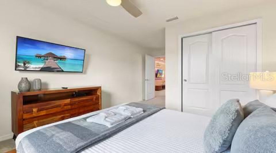 KISSIMMEE, Florida 34747, 5 Bedrooms Bedrooms, ,4 BathroomsBathrooms,Residential,For Sale,SYDNEY,0,MFRO6425993