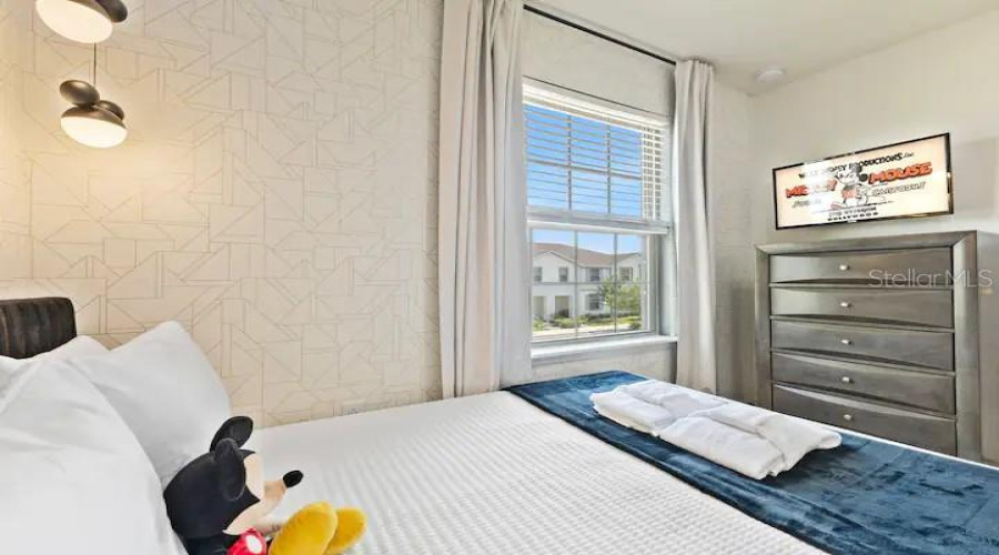 KISSIMMEE, Florida 34747, 5 Bedrooms Bedrooms, ,4 BathroomsBathrooms,Residential,For Sale,SYDNEY,0,MFRO6425993