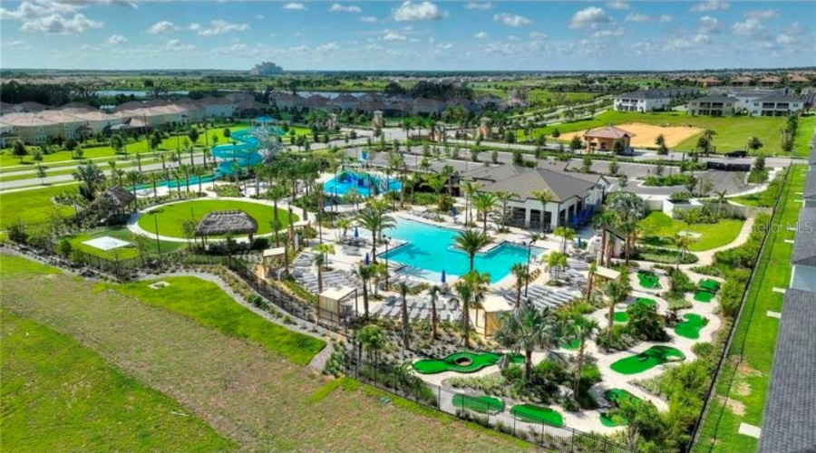 THE RETREAT CLUB