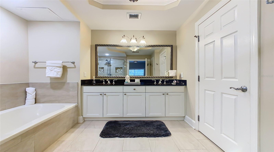 REUNION, Florida 34747, 3 Bedrooms Bedrooms, ,3 BathroomsBathrooms,Residential,For Sale,CENTRE COURT RIDGE,0,MFRO6421990